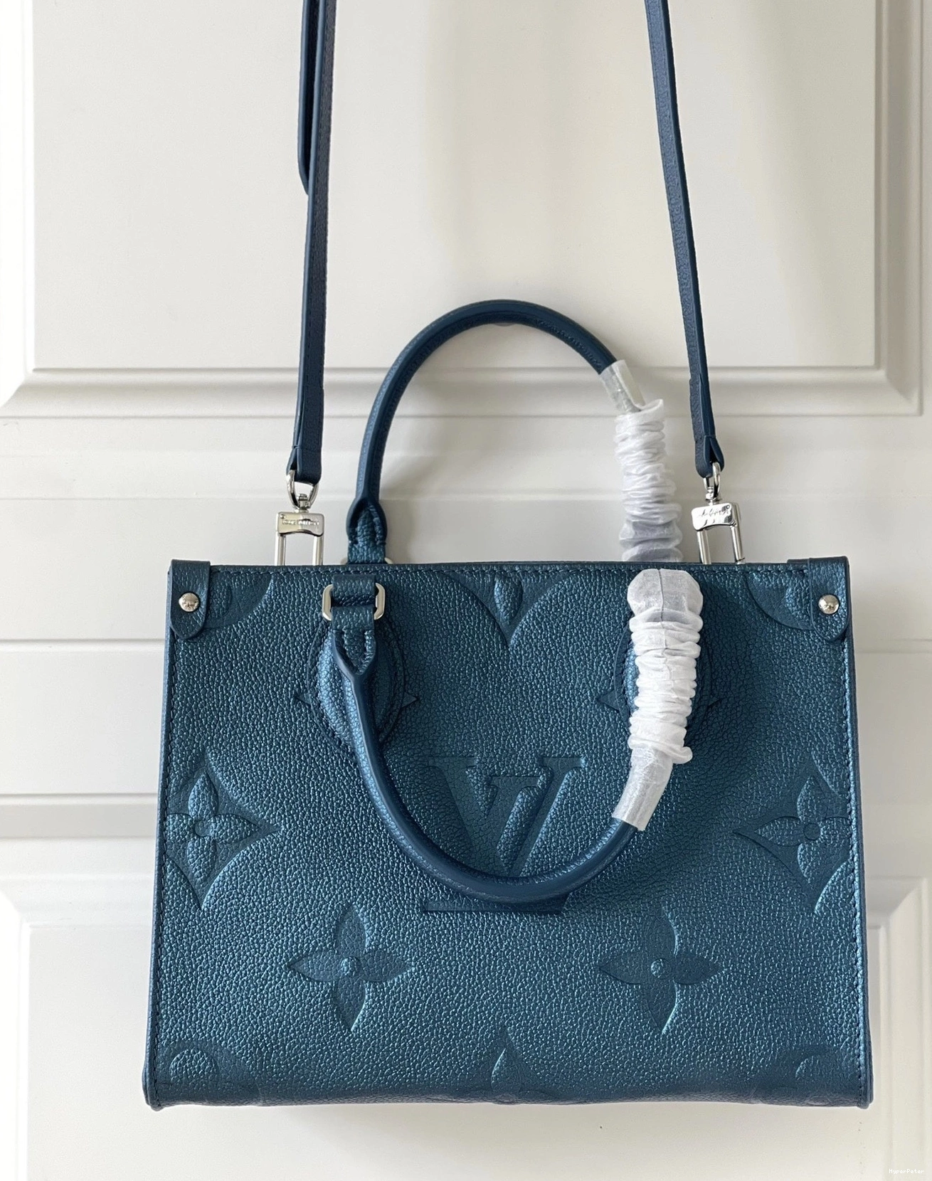 VUITTON ONTHEGO PM LOUIS 0814